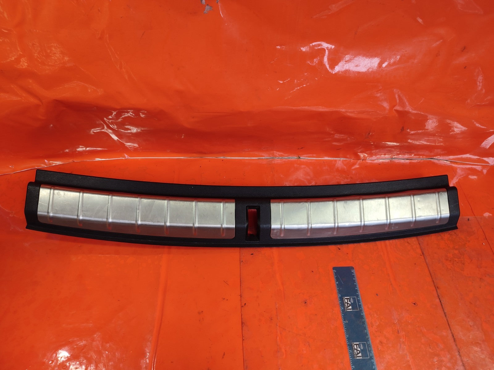 ✅BMW X1 F48 2.0 PETROL 2018 TRUNK BOOT LOADING SILL PANEL 7413689 Warranty A303 - Image 1