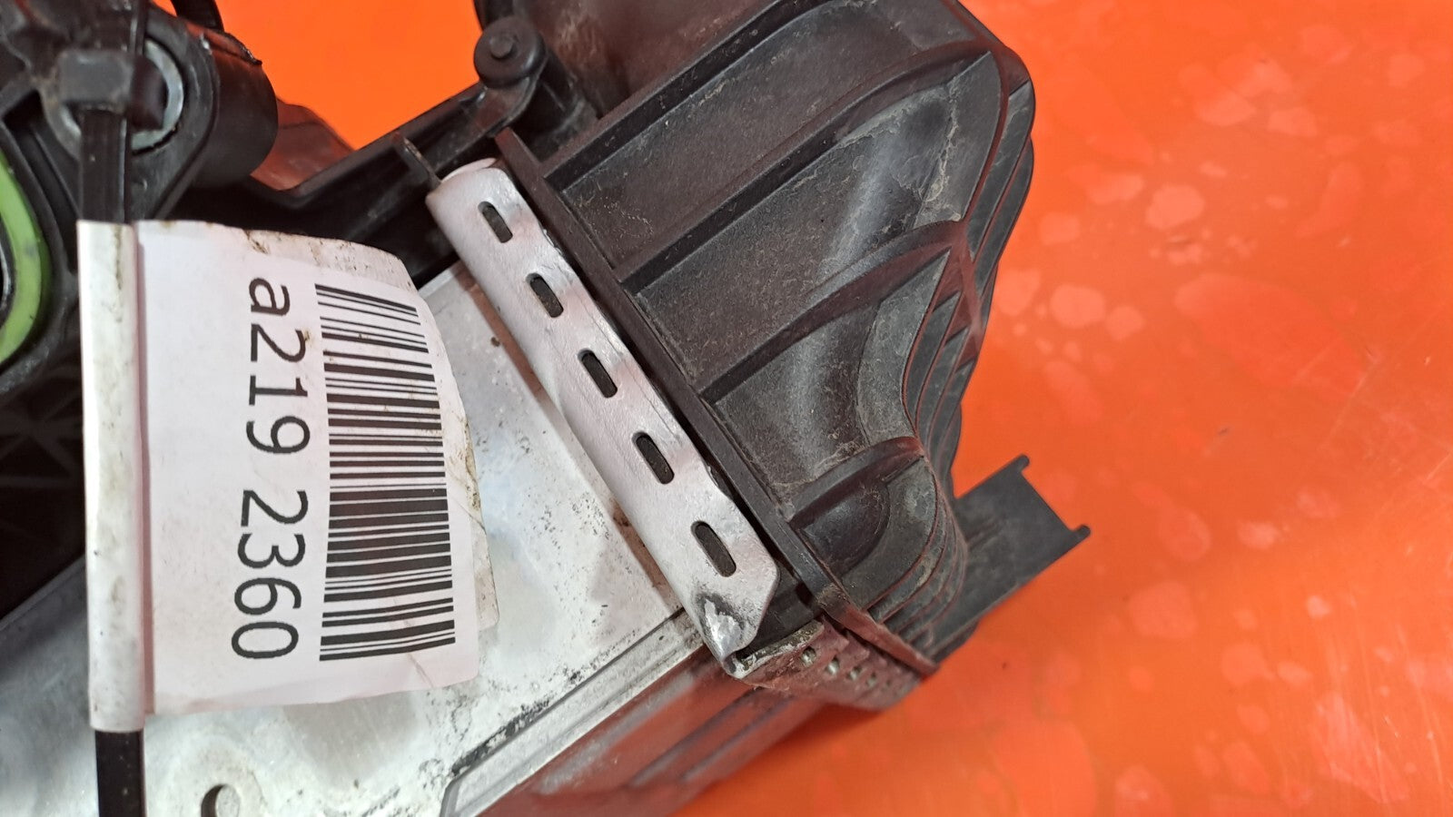 Volkswagen Tiago Life 1.0 Petrol 2023 INTERCOOLER 05C145785C 04E906051H Warranty - Image 12