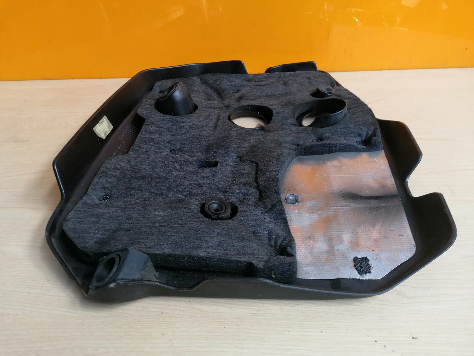 Volvo V40 engine cover AV606N041A XOO - Image 4
