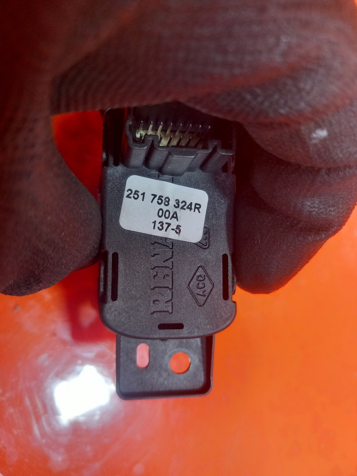 Renault Kangoo Ml19 1.5 Diesel 2025 Handbrake Button Switch 251758324R A408 - Image 12