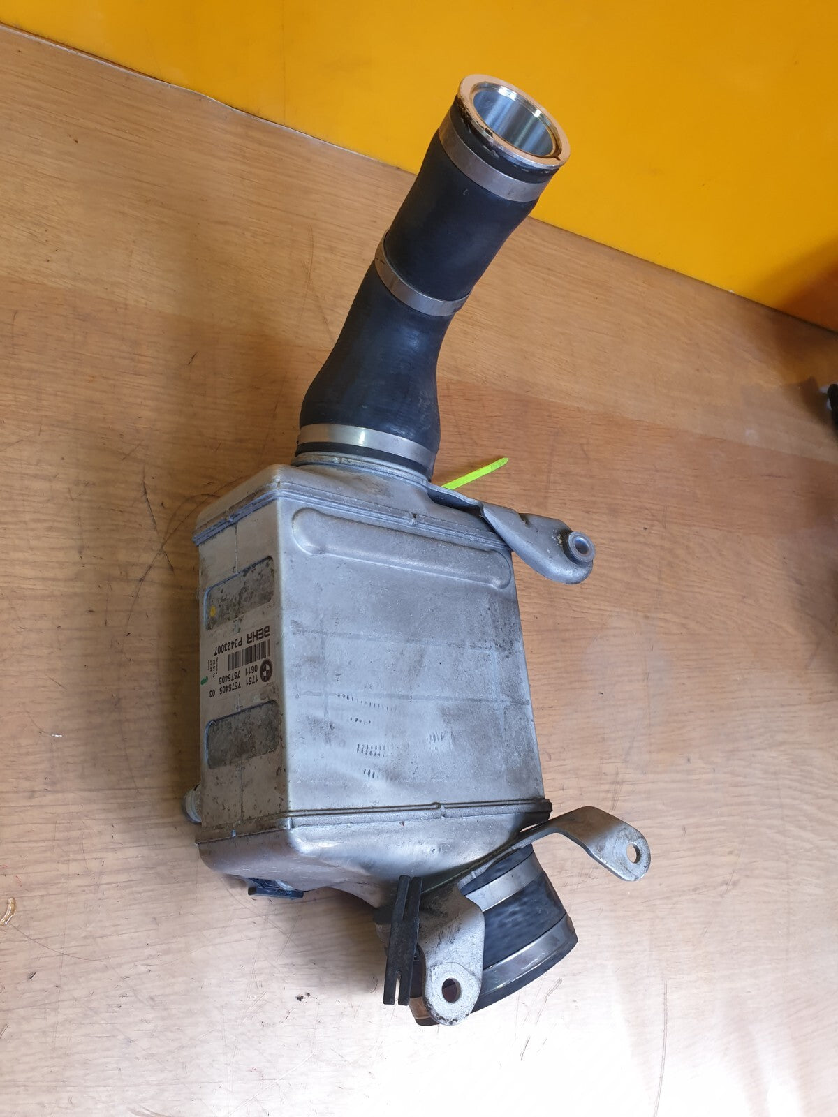 ✅2014 BMW 5 SERIES F11 4.4P LEFT TURBO INTERCOOLER 7575405 + WARRANTY A153 - Image 10