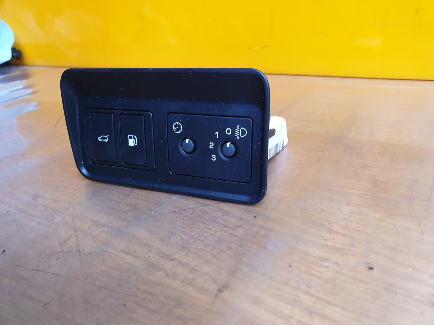 ✅2022 RANGE ROVER EVOQUE L551 TAILGATE RELEASE SWITCH L8D211654AA +WARRANTY A169 - Image 5