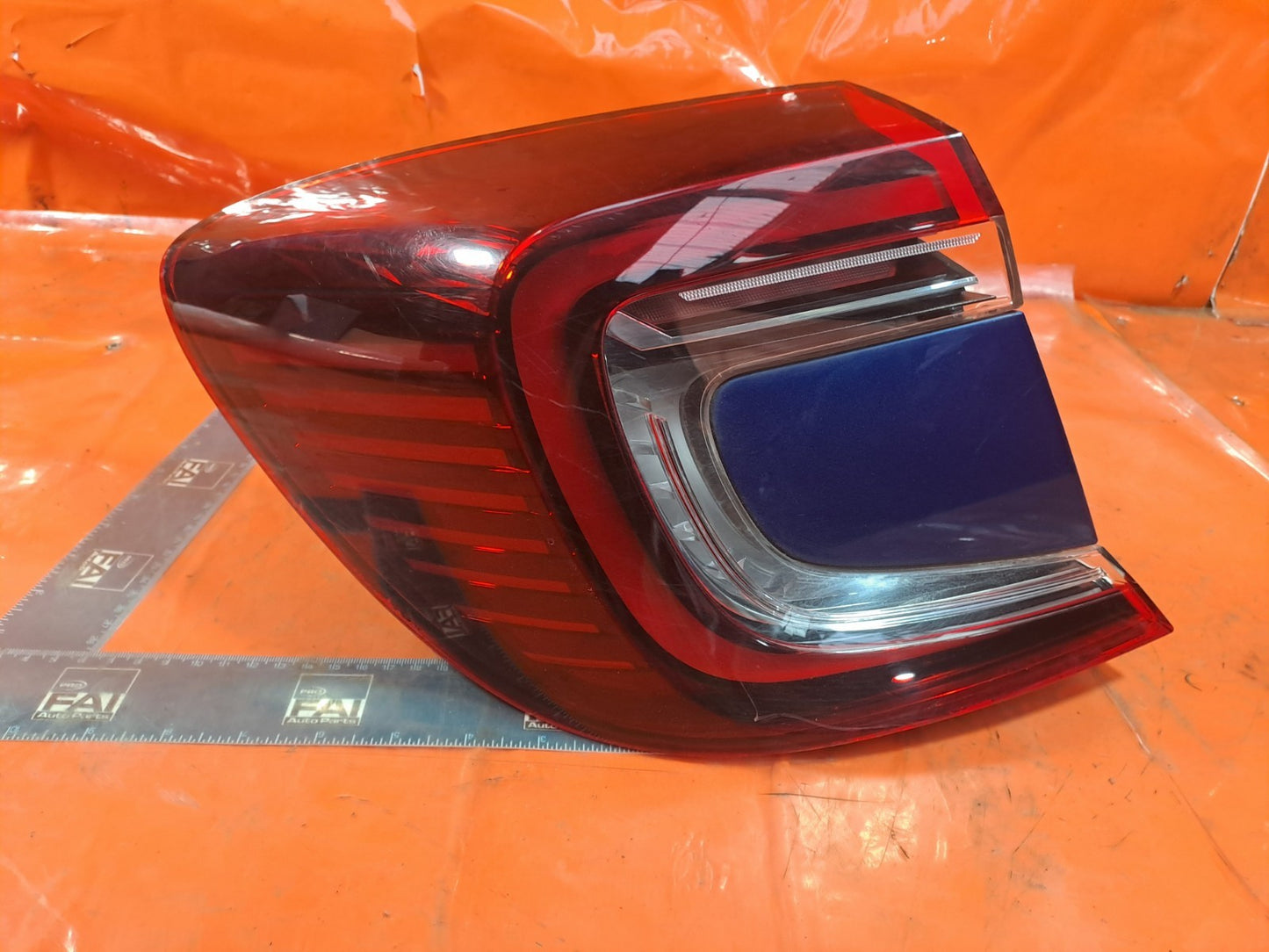 ebay-src:https://i.ebayimg.com/00/s/mtiwmfgxnjaw/z/4jwaaeswjapp8gkg/$_57.jpg