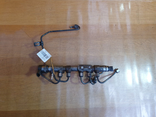 LAND ROVER 2015 DISCOVERY SPORT L550 2.0D INJECTOR RAIL G4D39D280AA A131 - Image 1