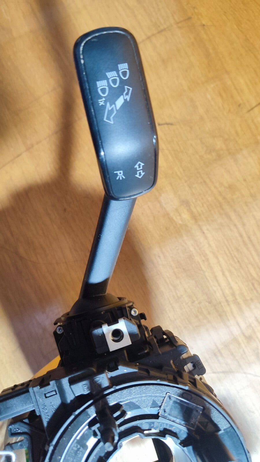 ebay-src:https://i.ebayimg.com/00/s/mtywmfg5mda=/z/~o0aaosw3nxlznys/$_57.jpg