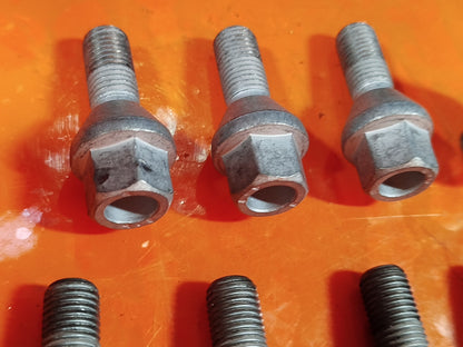 ✅RENAULT CLIO V 1.6 PETROL 2025 LOCKING WHEEL NUTS SET 8201724188 Warranty A331 - Image 6