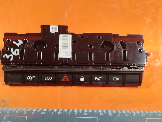 ✅2024 DACIA DUSTER JOURNEY AUTO ON OFF HAZARD CAMERA CONTROL SWITCH 283E83332R - Image 1