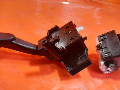 2018 Ssangyong Korando ELX 4X4 Indicator Wiper Stalk 202008886 Warranty A329 - Image 5