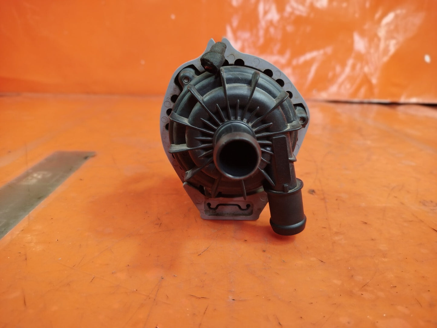 ✅CUPRA BORN V2 Ev 2023 AUXILIARY WATER PUMP 1EA965567L Warranty A272 - Image 1