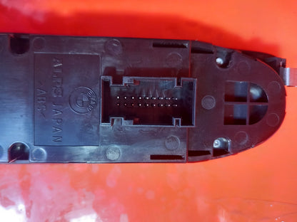2013 BMW 1 Series E88 Right Driver Window Control Switch 9217317 Warranty A348 - Image 7