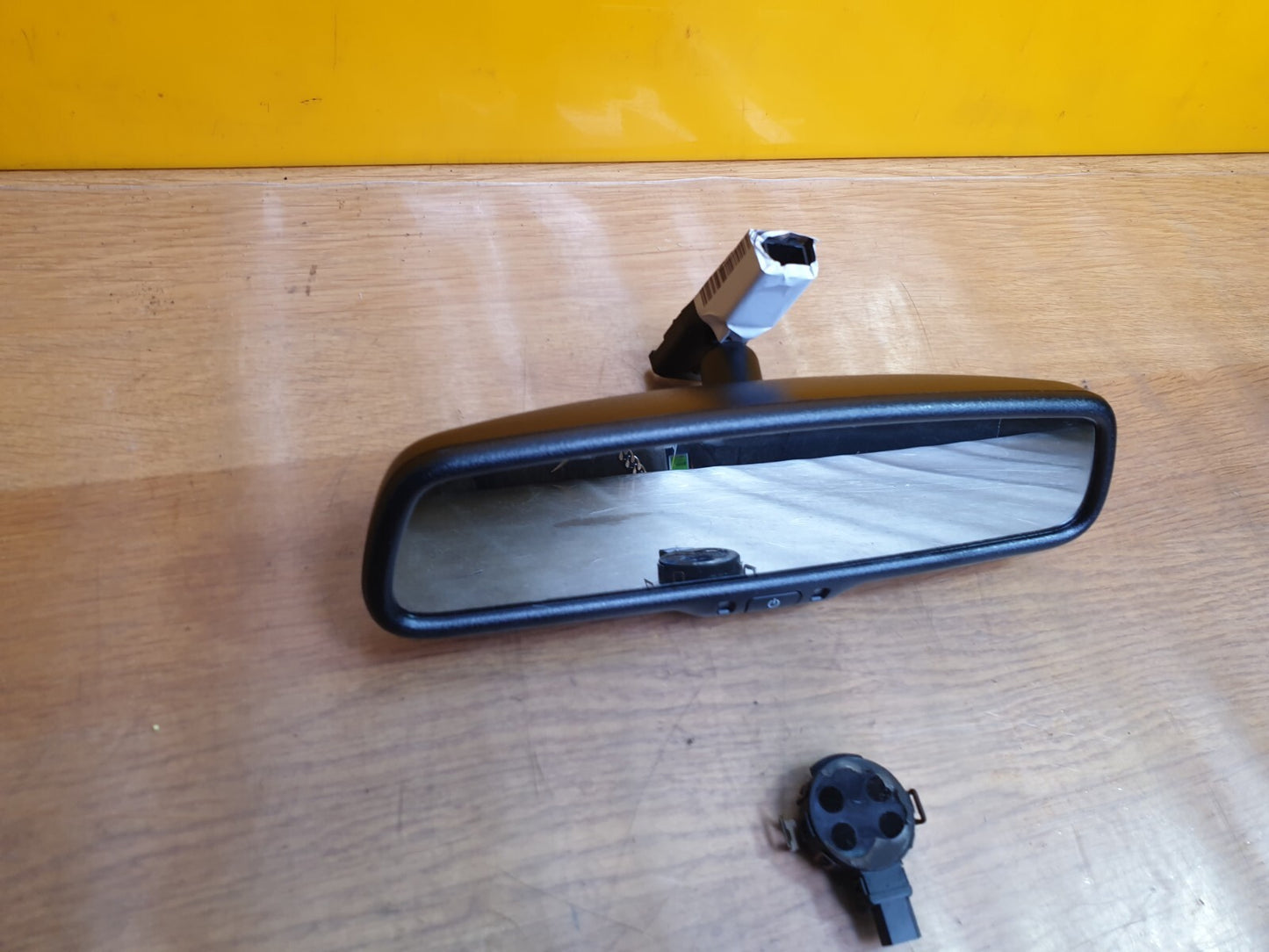 ✅2016 KIA NIRO 2 EV S-A 1.6P INTERIOR REAR VIEW MIRROR & RAIN SENSOR E11028009 - Image 4