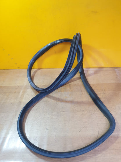 ✅2022 TESLA MODEL Y FRONT LEFT DOOR SEAL + WARRANTY A172 - Image 1
