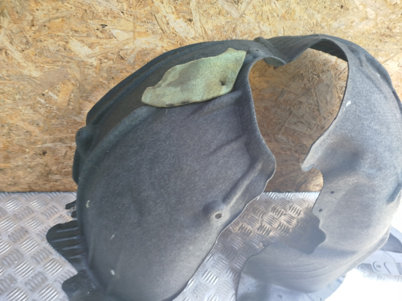 ✅Ford Focus (C51) 2018 1.5 Diesel FRONT RIGHT WHEEL ARCH LINER Warranty A257 - Image 6