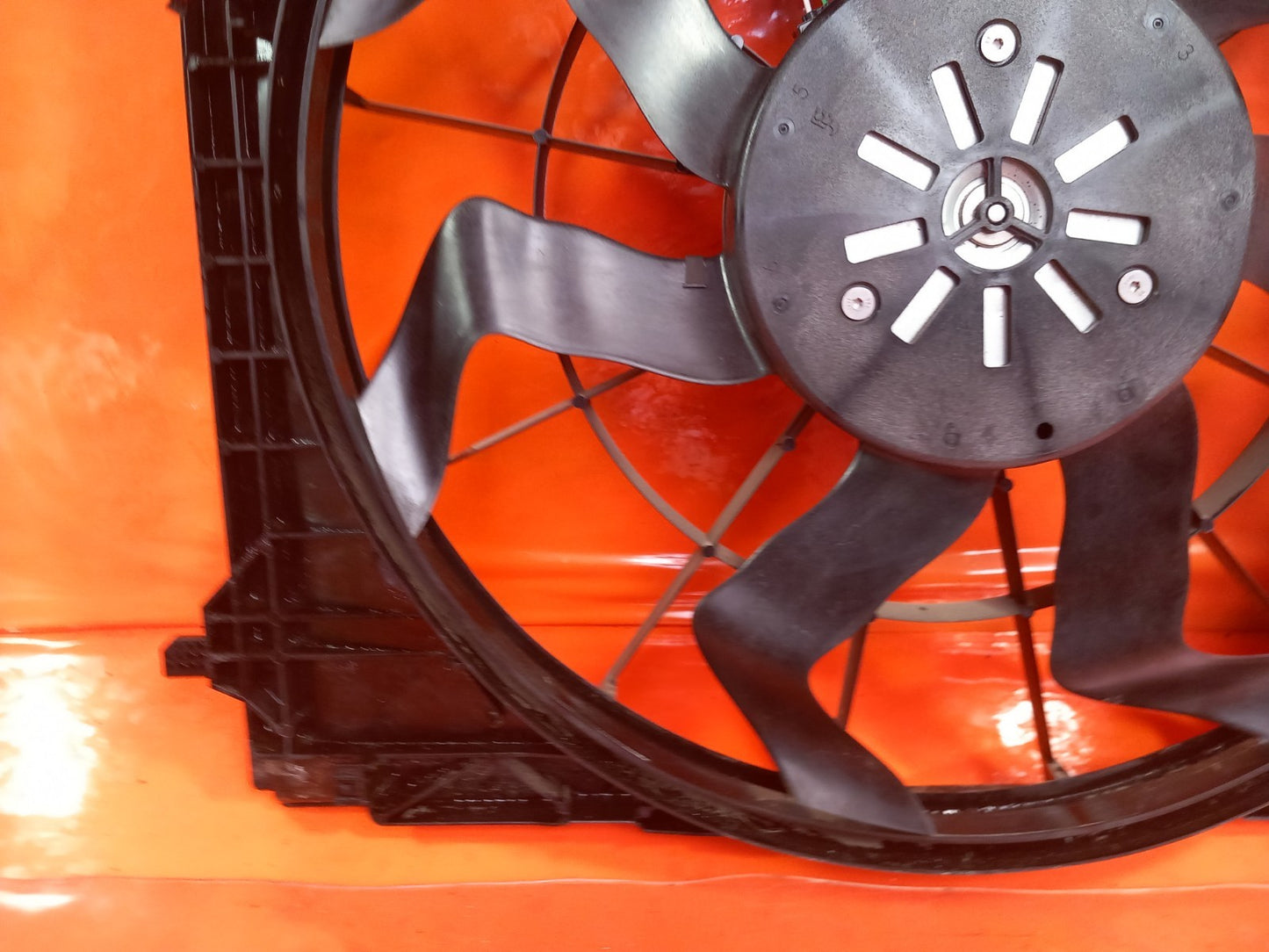 Mercedes Gle 450D AMG 3.0 Diesel 2025 Engine Radiator Cooling Fan A1679069206 - Image 5