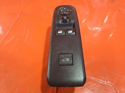 ✅Citroen Berlingo 650 1.5 Diesel 2020 Front Right Door Window Switch 98167922ZD  - Image 4
