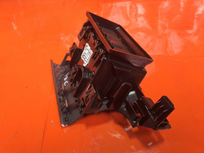 ✅2021 Renault Captur MK2 Dash Vent Right Side Central 687507565R + Warranty A385 - Image 9