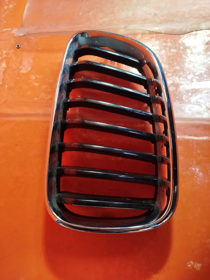 ✅BMW F22 218I SPORT 1.5 PETROL 2016 FRONT BUMPER GRILLE 5A3D003 Warranty A339 - Image 4