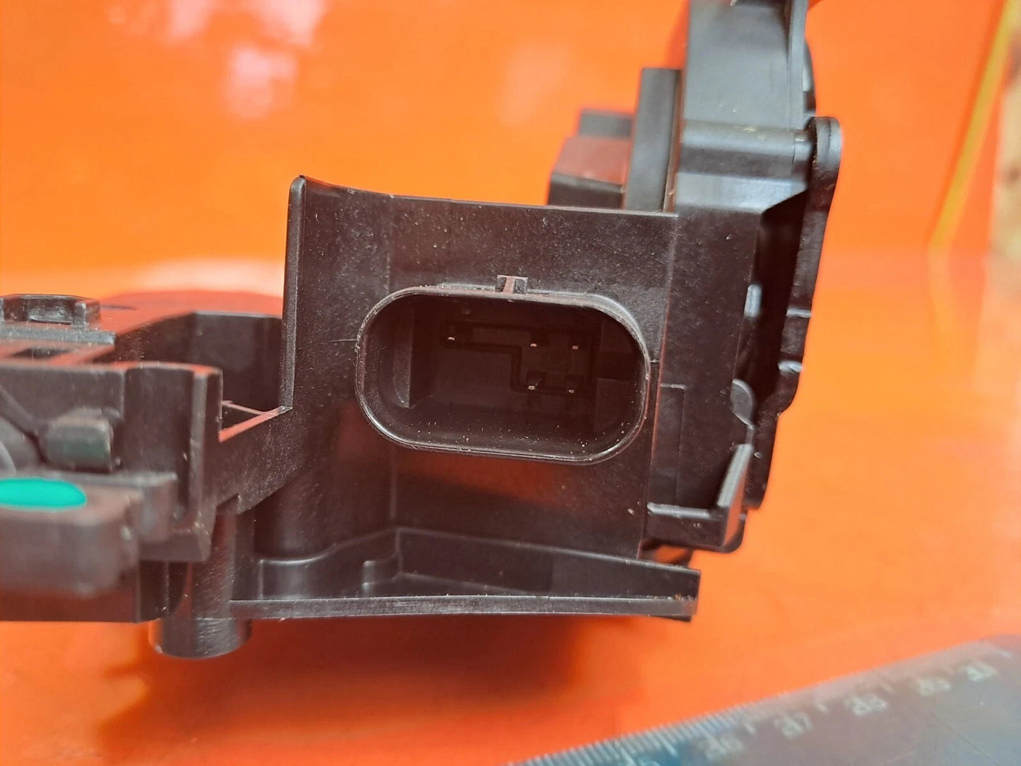 ebay-src:https://i.ebayimg.com/00/s/mtiwmfgxnjaw/z/lhyaaeswvktqyhas/$_57.jpg
