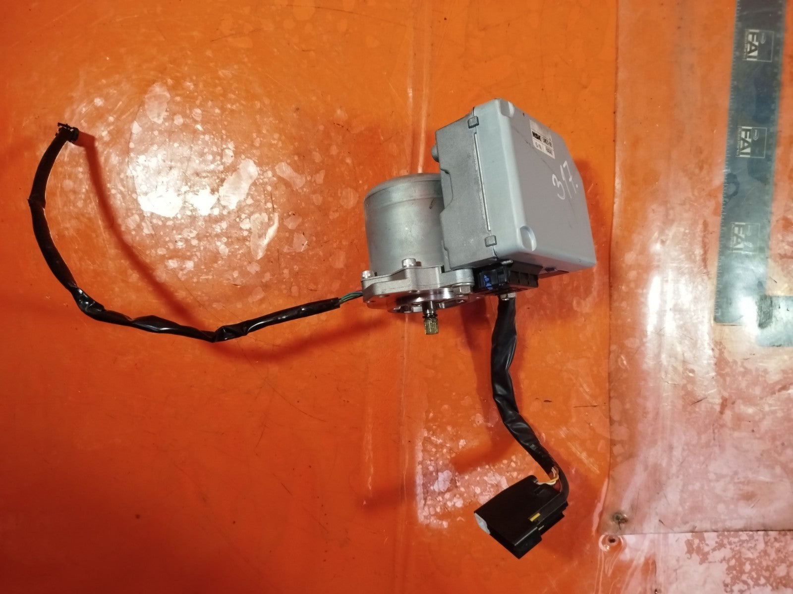 ✅RENAULT ZOE DYNAMIQUE 2015 STEERING COLUMN CONTROL UNIT EAWCEC-065 А643421 A317 - Image 1