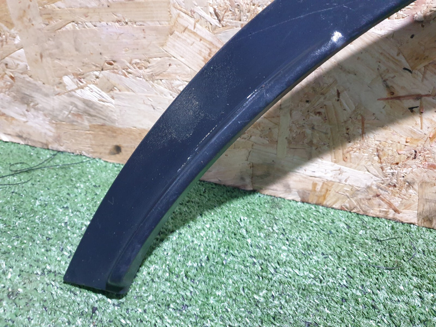 ✅2012 Range Rover Evoque L538 Rear Right Wheel Arch Trim BJ32-290E22-AE A101 - Image 3