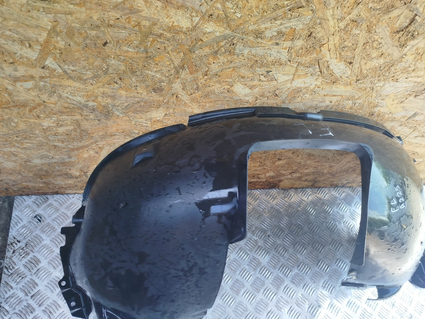 ✅Volkswagen Transporter T6 2016 2.0 Diesel FRONT LEFT WHEEL ARCH LINER Warranty - Image 12