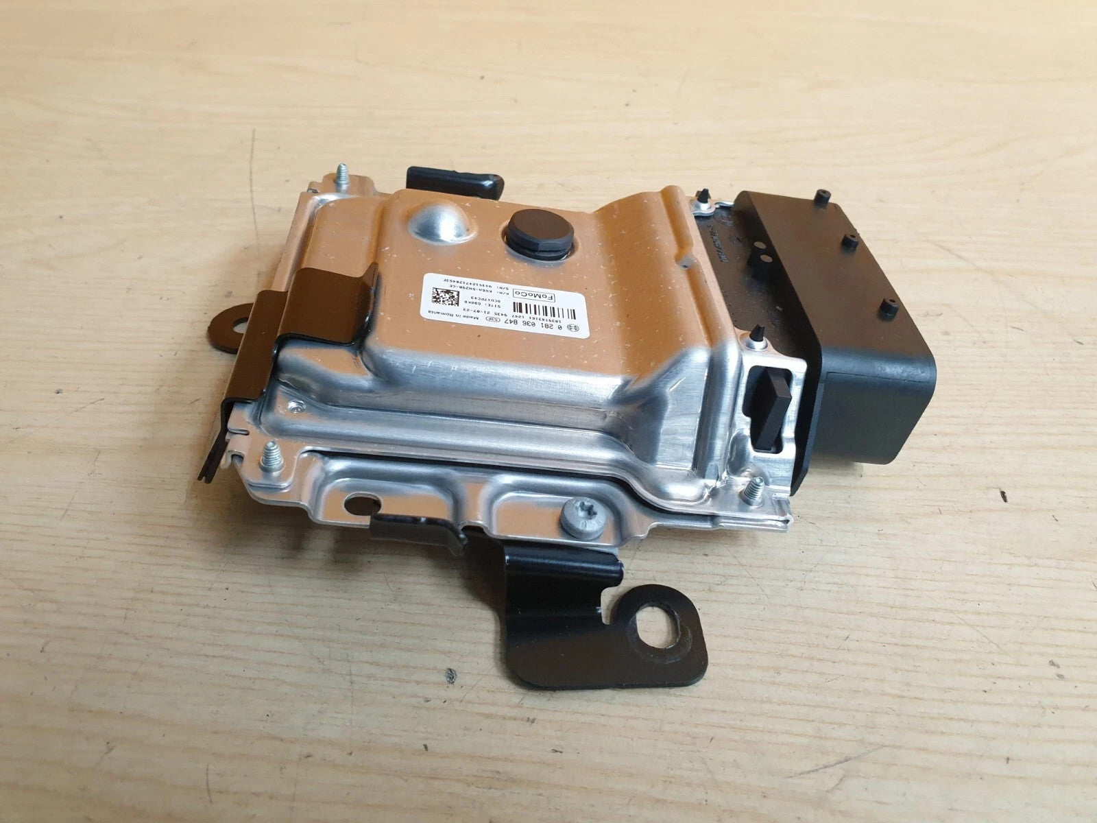 ebay-src:https://i.ebayimg.com/00/s/mtiwmfgxnjaw/z/3dgaaeswsj1p-1a1/$_57.jpg