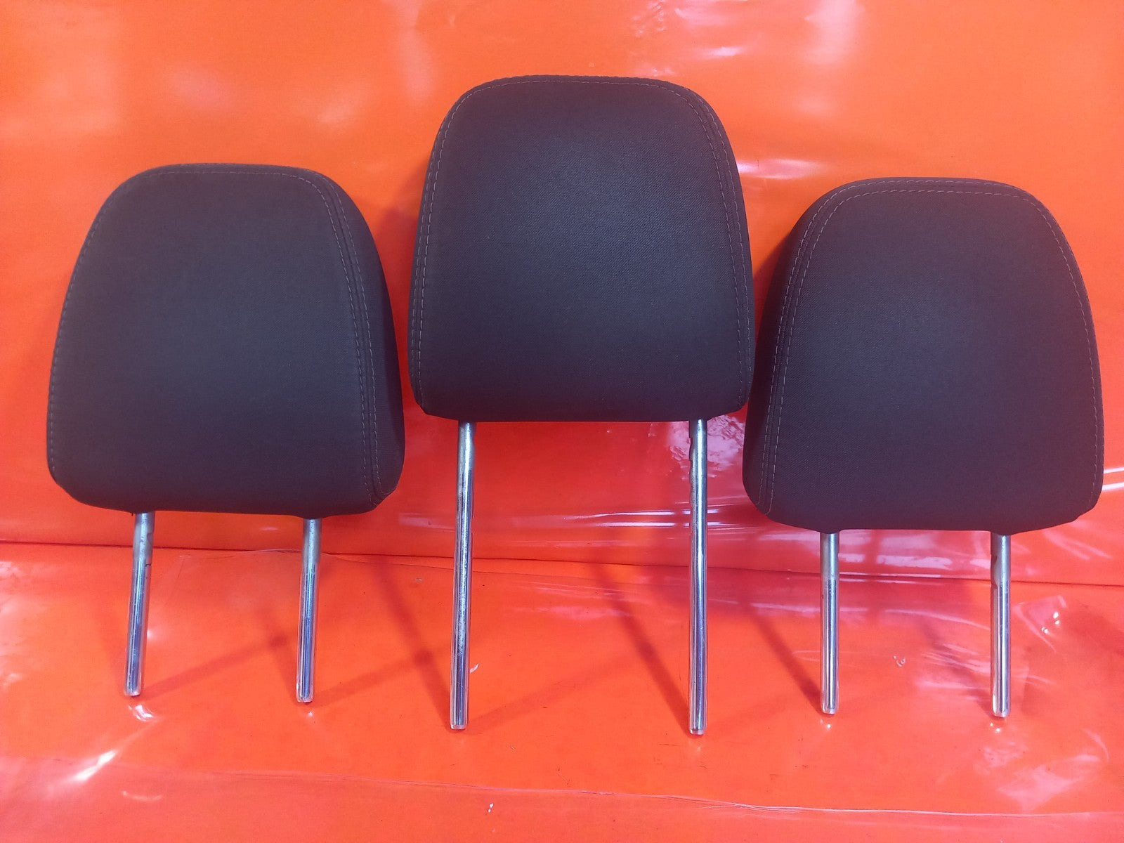 Ford Transit Custom 2.0 Diesel 2019 Front Headrests Set Warranty A376 - Image 2