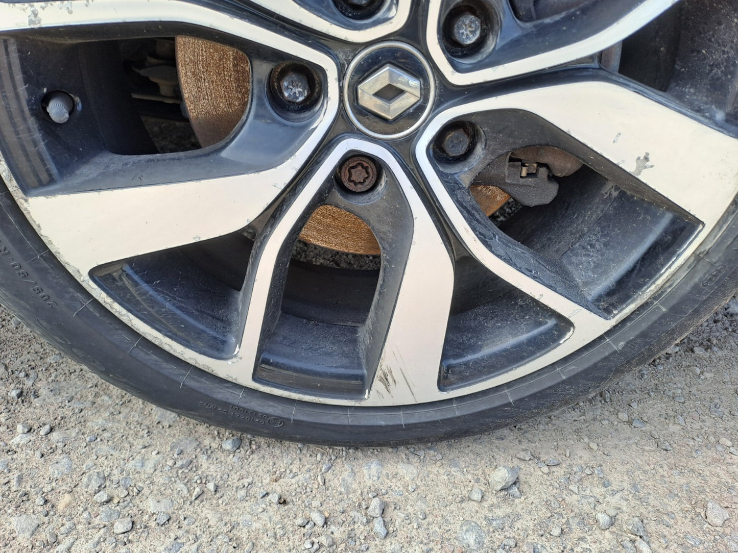 ✅2019 Renault Megane Iconic Alloy Wheel with Tyre 205/50 R17 + Warranty A387 - Image 5