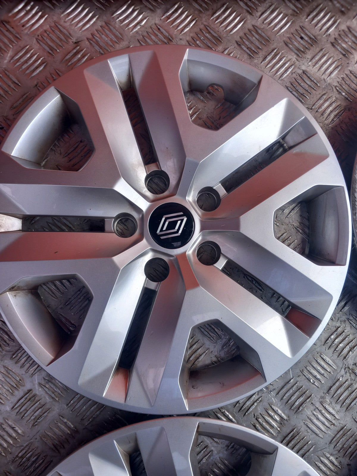 2025 Renault Kangoo MK3 Wheel Trim Hub Cap 16" Set 403152842R Warranty A408 - Image 4