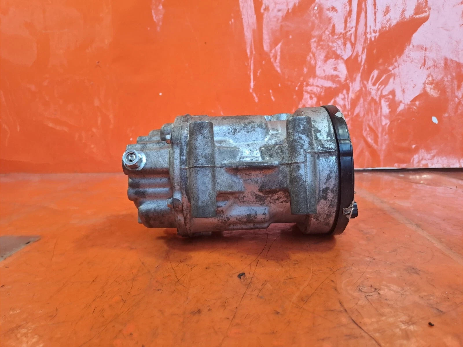ebay-src:https://i.ebayimg.com/00/s/mtiwmfgxnjaw/z/az8aaeswewdp10nq/$_57.jpg