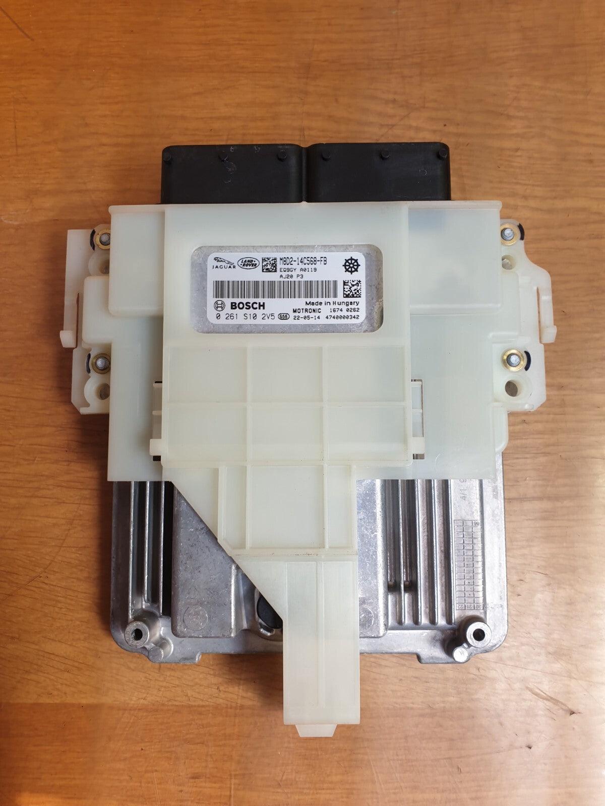 ebay-src:https://i.ebayimg.com/00/s/mtywmfgxmjaw/z/vkqaaoswouxmkqh6/$_57.jpg