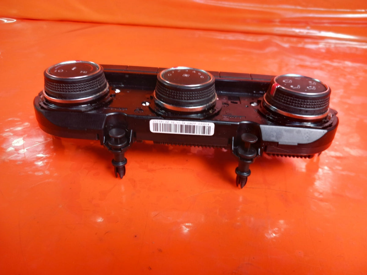 ebay-src:https://i.ebayimg.com/00/s/mtiwmfgxnjaw/z/hheaaeswu6zquijp/$_57.jpg