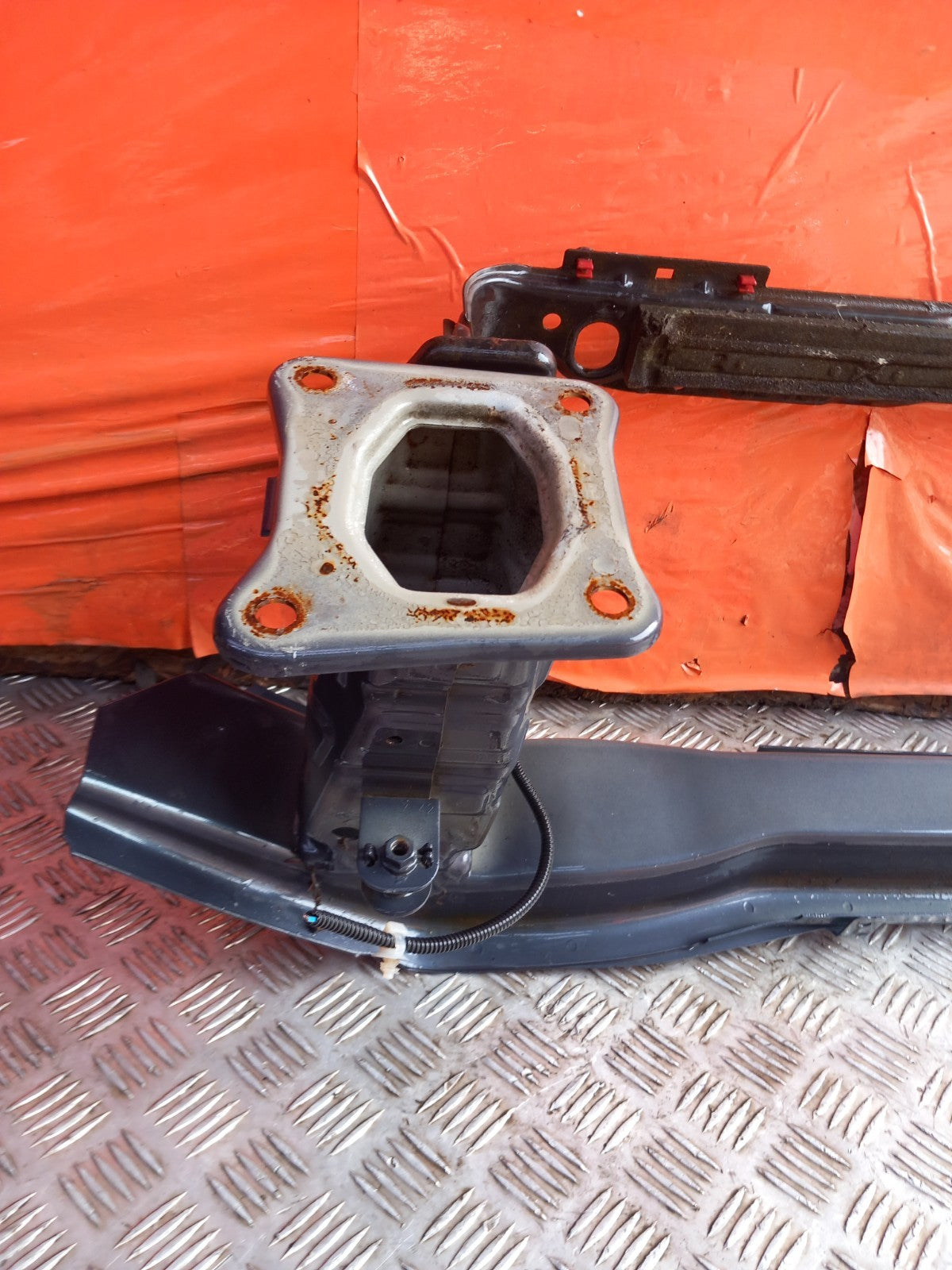 2013 Ford Focus MK3 Front Bumper Crash Bar Warranty A313 - Image 10