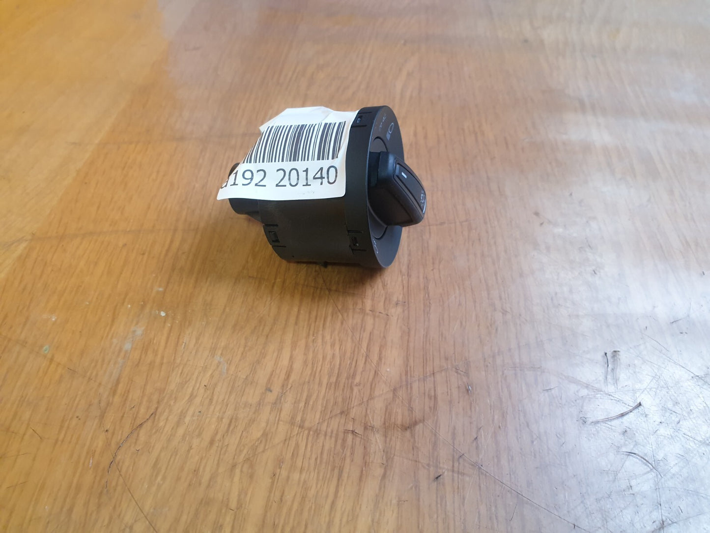ebay-src:https://i.ebayimg.com/00/s/mtiwmfgxnjaw/z/axmaaosw5c5mb~5y/$_57.jpg