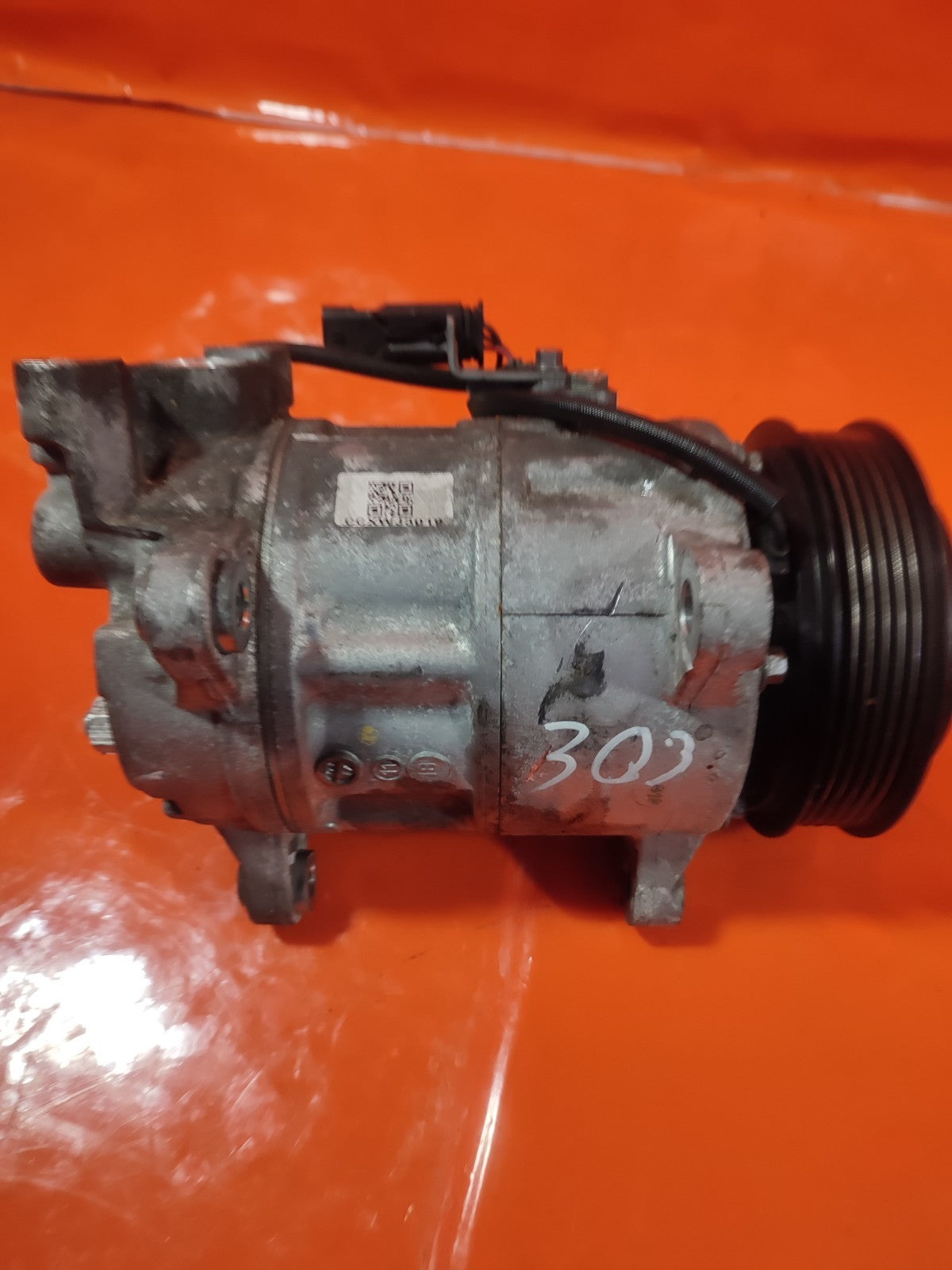 ebay-src:https://i.ebayimg.com/00/s/mtywmfgxmjaw/z/yegaaeswxvlo5pf~/$_57.jpg
