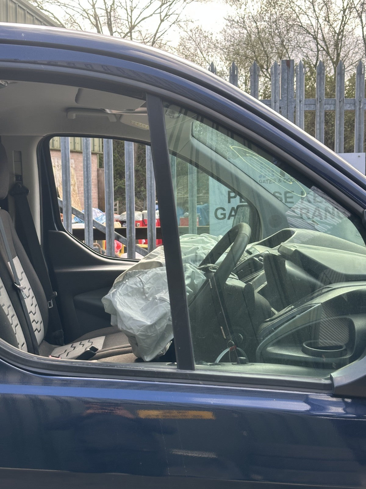 ✅2014 Ford Transit Custom 2.2D Front Right Door Bare W/O Mirror Blue A379 - Image 3