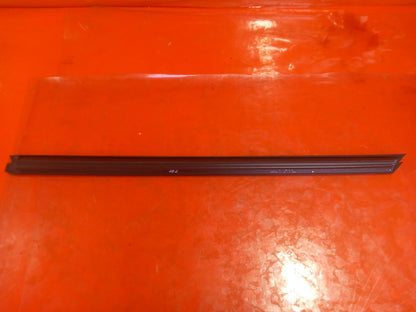 BMW X3 G01 M40D 3.0 Diesel 2019 Front Left Door Window Inner Seal 7393417 A393 - Image 6