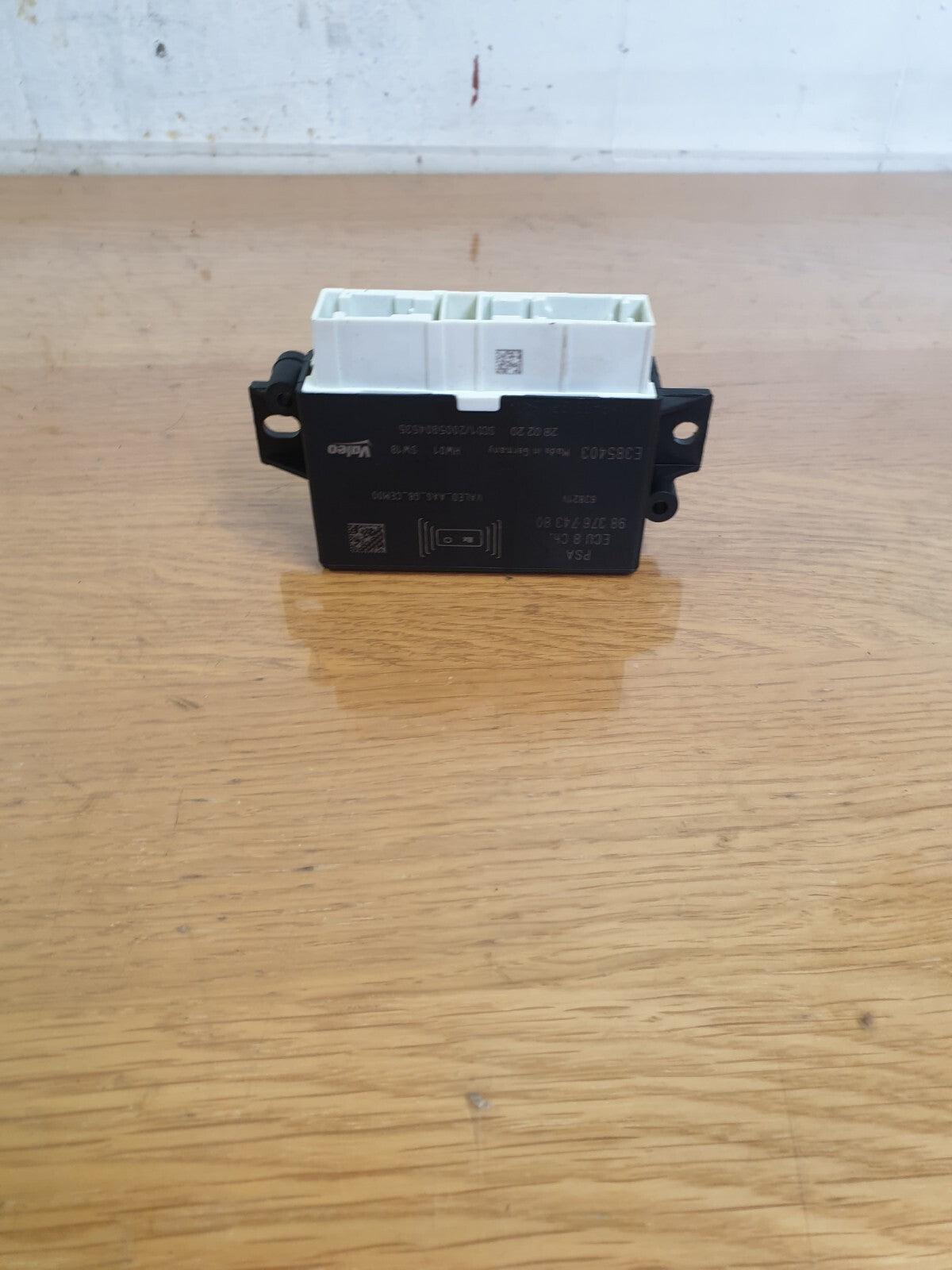 ebay-src:https://i.ebayimg.com/00/s/mtywmfgxmjaw/z/lrmaaoswl0bm0nol/$_57.jpg