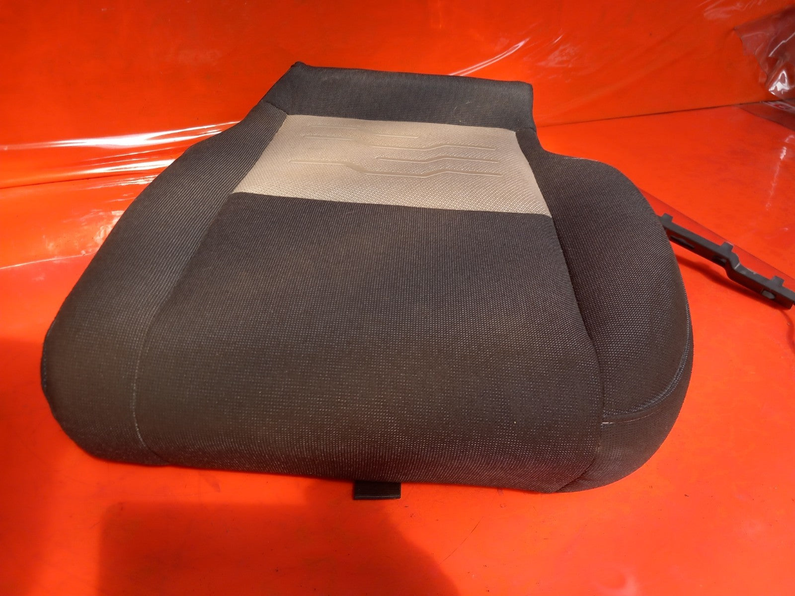 Ford Transit Custom 2.2 Diesel 2016 Front Middle Seat Base Cloth Warranty A373 - Image 4