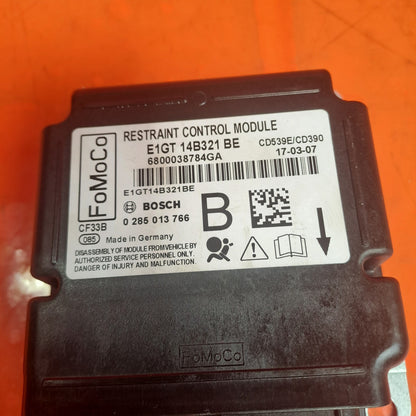 ebay-src:https://i.ebayimg.com/00/s/mtywmfgxnjaw/z/kguaaesweatokpx1/$_57.jpg
