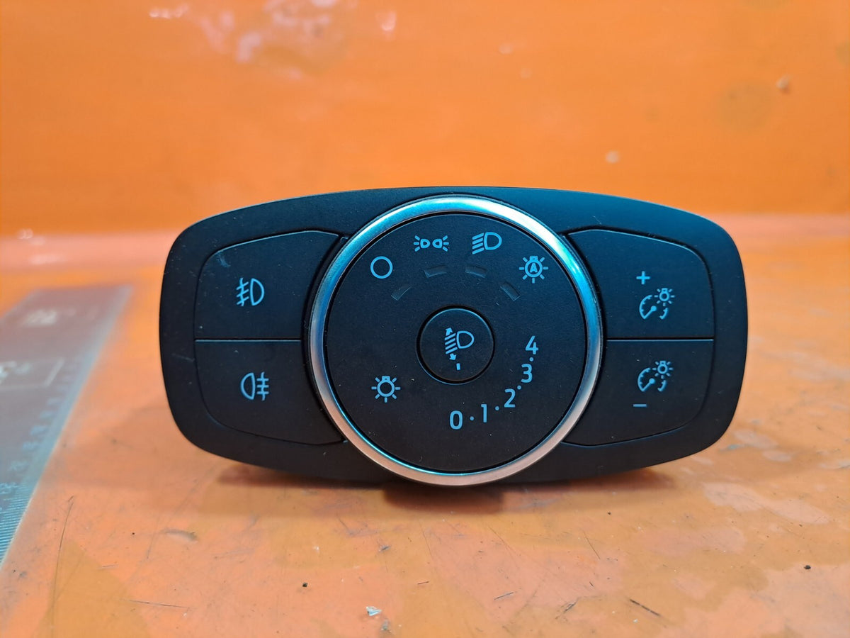 2019 Ford Fiesta MK8 ST-Line Headlight Fog Light Switch H1BT-13D061-AD Warranty - Image 5