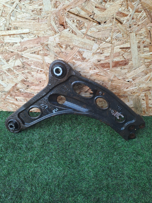 ✅2016 RENAULT TRAFIC MK3 F82 1.6DCI FRONT RIGHT LOWER CONTROL ARM WISHBONE A158 - Image 1