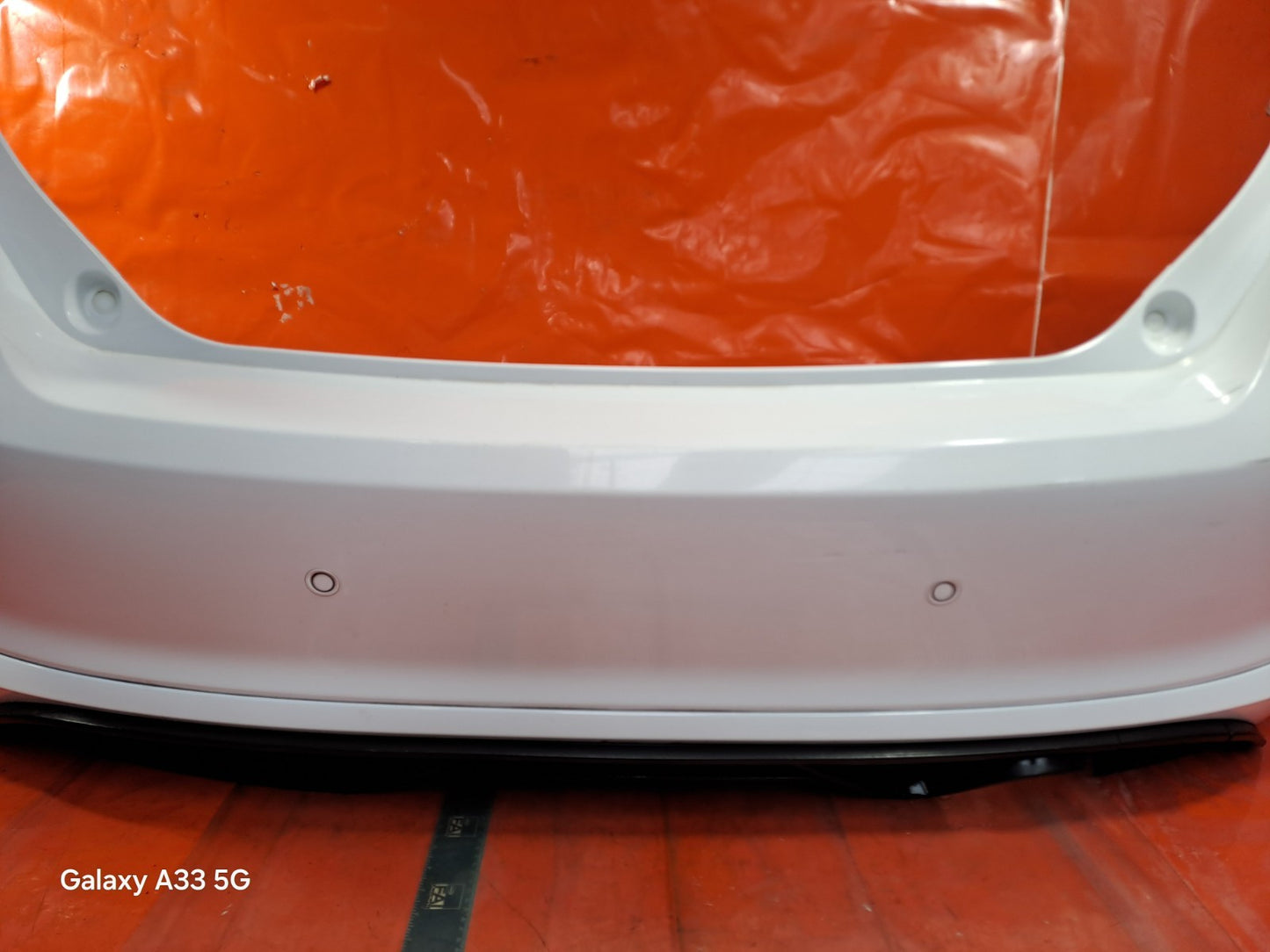 ✅2018 FORD FIESTA ST-LINE X REAR BUMPER FROZEN WHITE + WARRANTY - Image 4