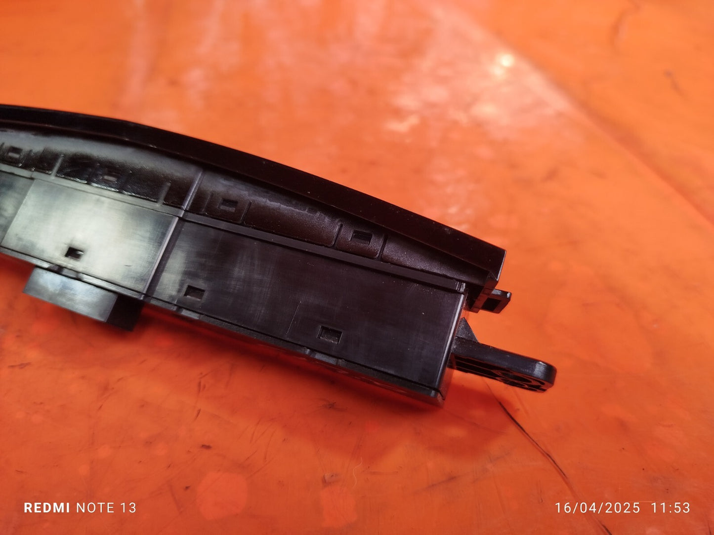 ✅Ssangyong Tivoli Ex 2016 1.6 Diesel FRONT DASHBOARD HAZARD LIGHT SWITCH A279 - Image 11