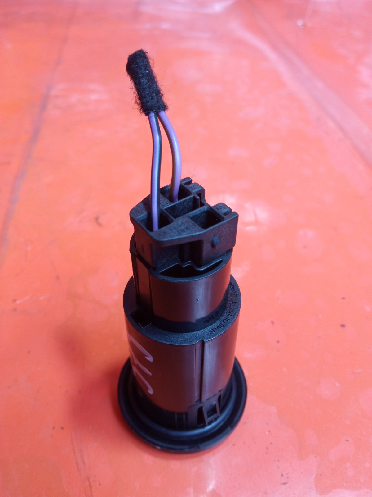 ✅Jaguar I-Pace Ev400 X590 2020 USB Socket Connector J9D319010AB Warranty A375 - Image 6