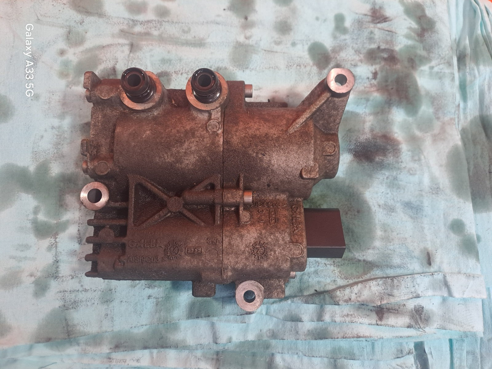 ✅MERCEDES W205 C220 2.1 DIESEL 2014 GEARBOX OIL PUMP A2222700201 A084 - Image 2