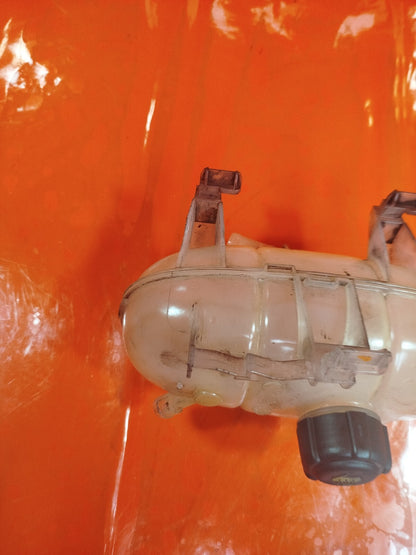 ✅2016 FIAT TALENTO 1.6D HEADER TANK EXPANSION BOTTLE 217101893R + WARRANTY A253 - Image 5