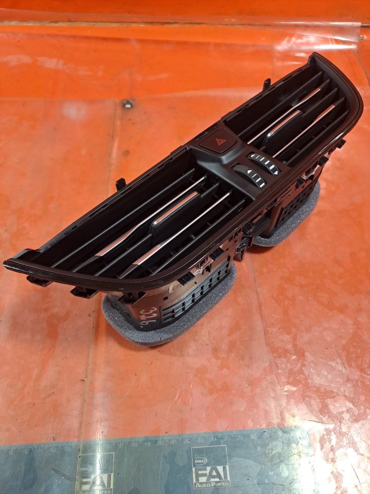 ebay-src:https://i.ebayimg.com/00/s/mtywmfgxmjaw/z/tssaaeswz3lpqx4x/$_57.jpg