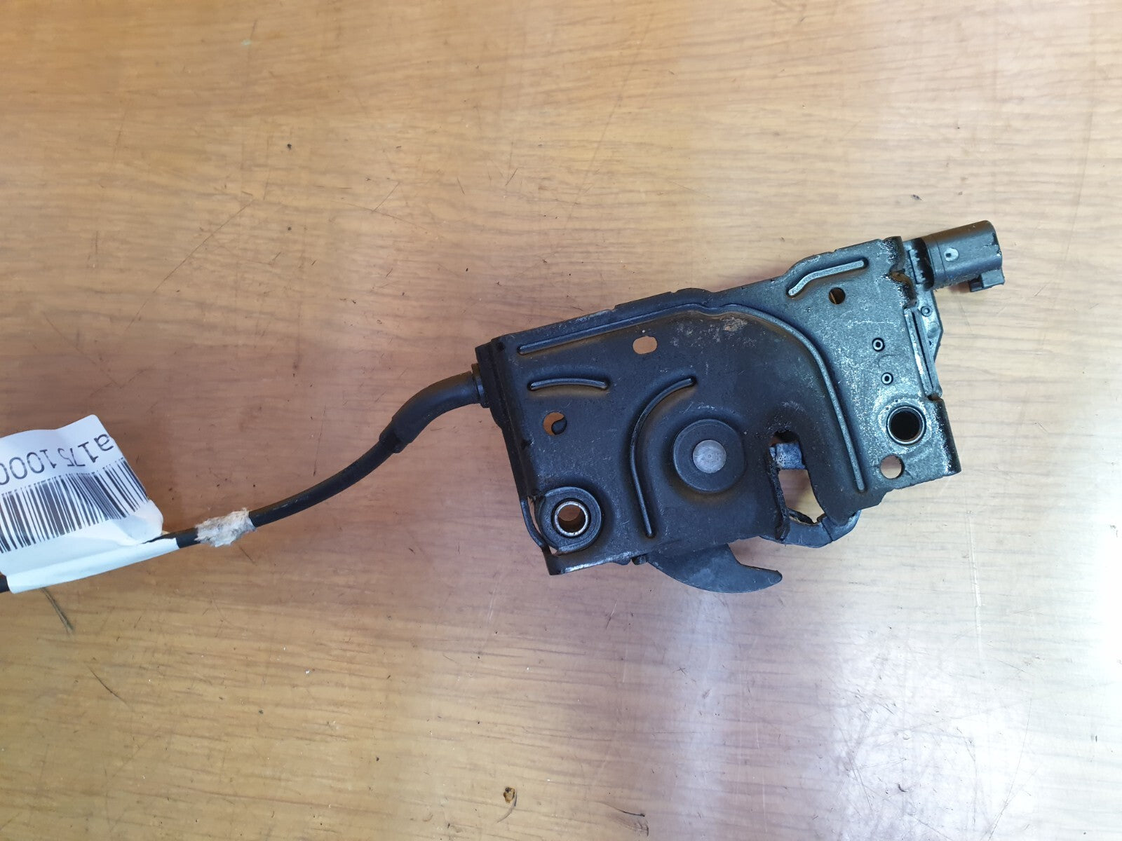 ✅2018 FORD FOCUS MK4 1.0 PETROL BONNET LOCK CATCH JX7A-16700-AE + WARRANTY A175 - Image 3