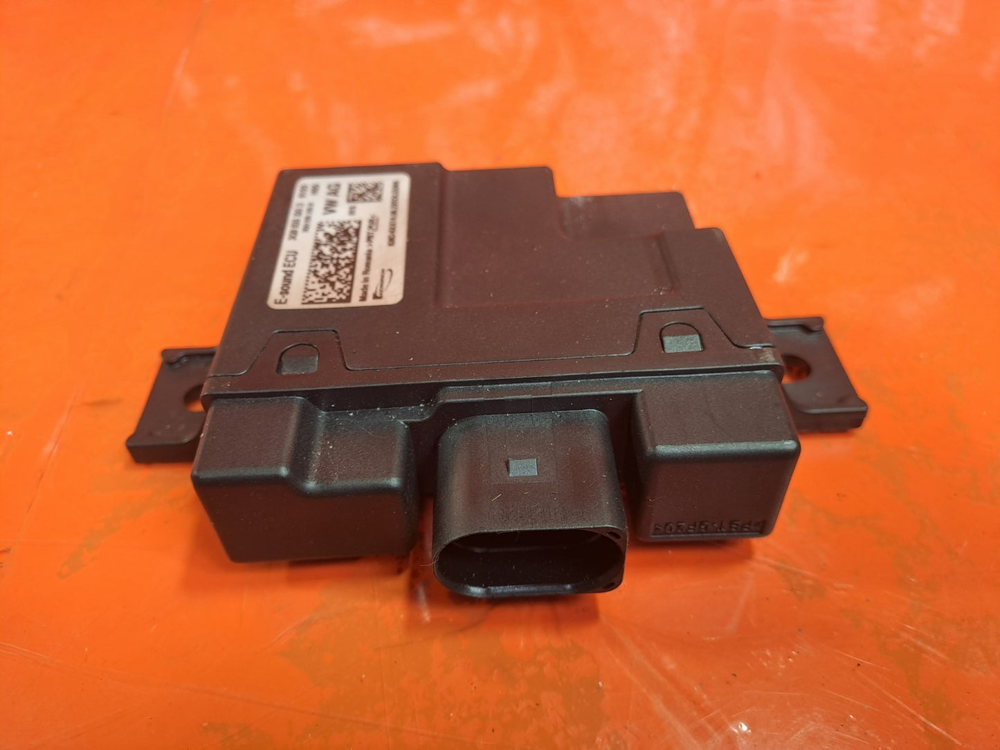 ✅VW Golf Gte 1.4 Petrol 2022 Engine Noise Generator Module 3Q0035335D A388 - Image 3